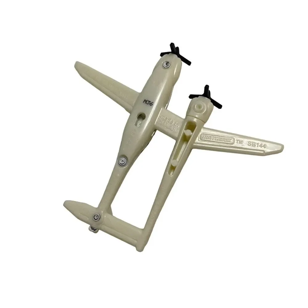 #6984 Rutan Boomerang Toy